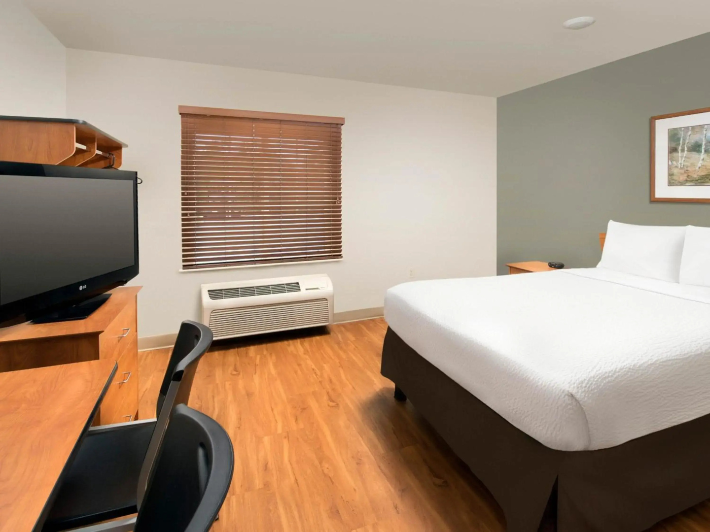 Extended Stay America Select Suites - Akron - South