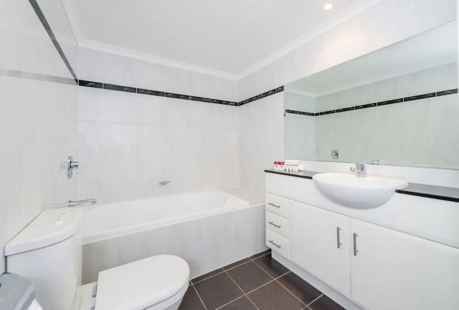 Breakwater 102 - Shoal Bay