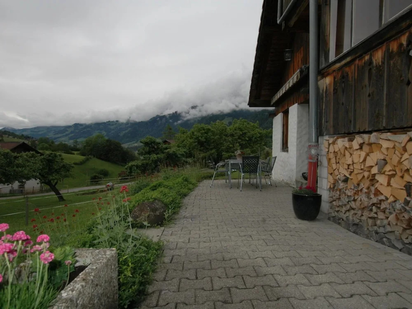 Cosy Ground Floor Apartment With Privat Terrace and Great Views