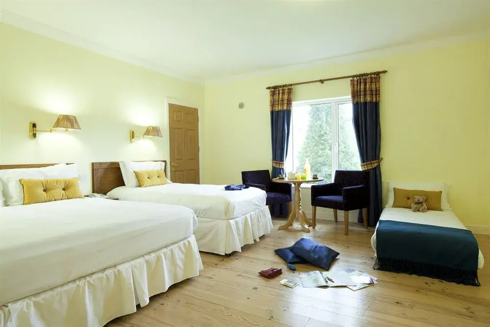 Riverside Park Hotel