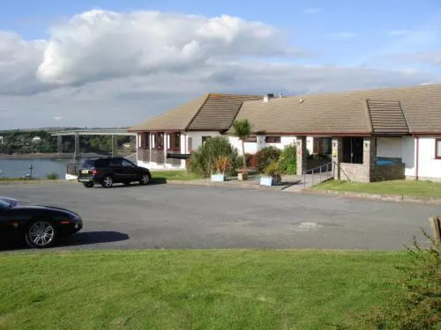 Cleddau Bridge Hotel