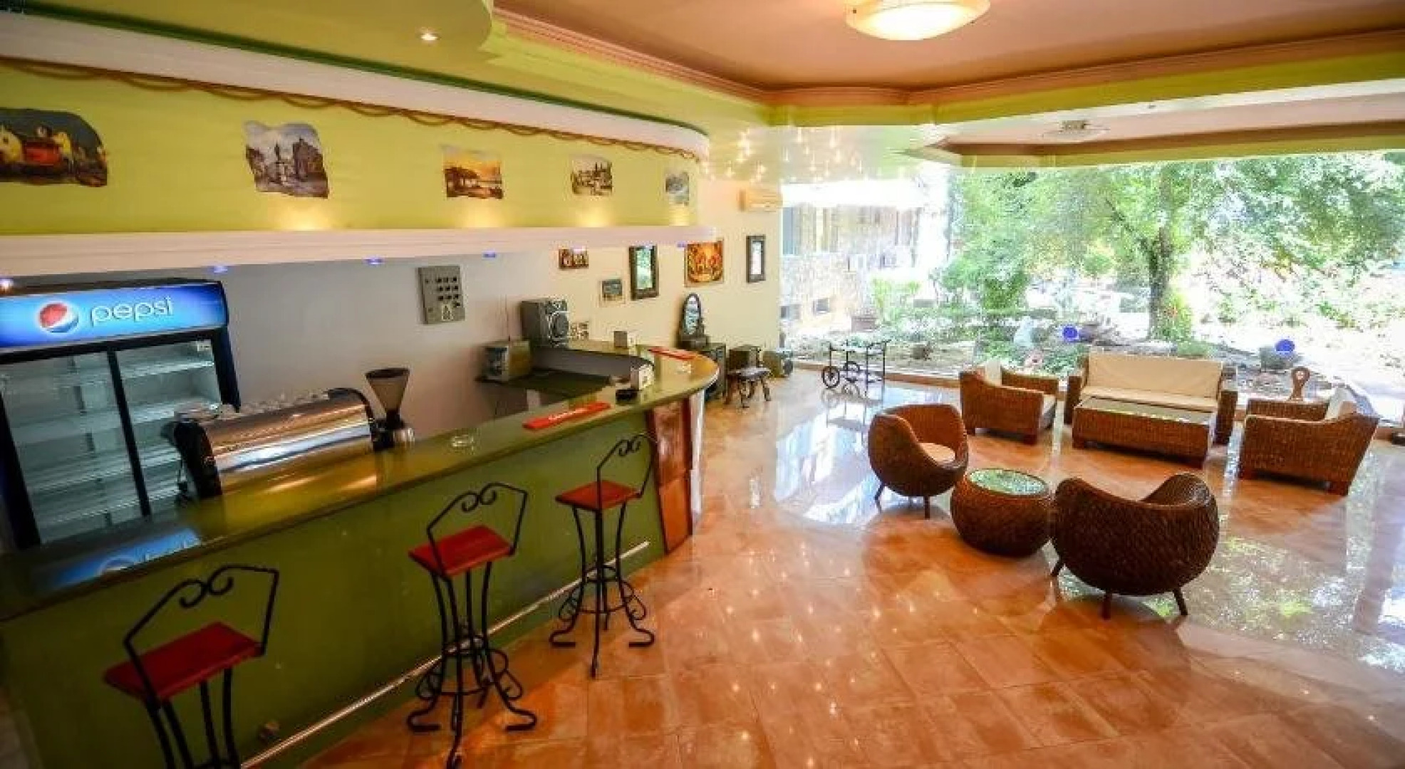 Majestic Jupiter Hotel