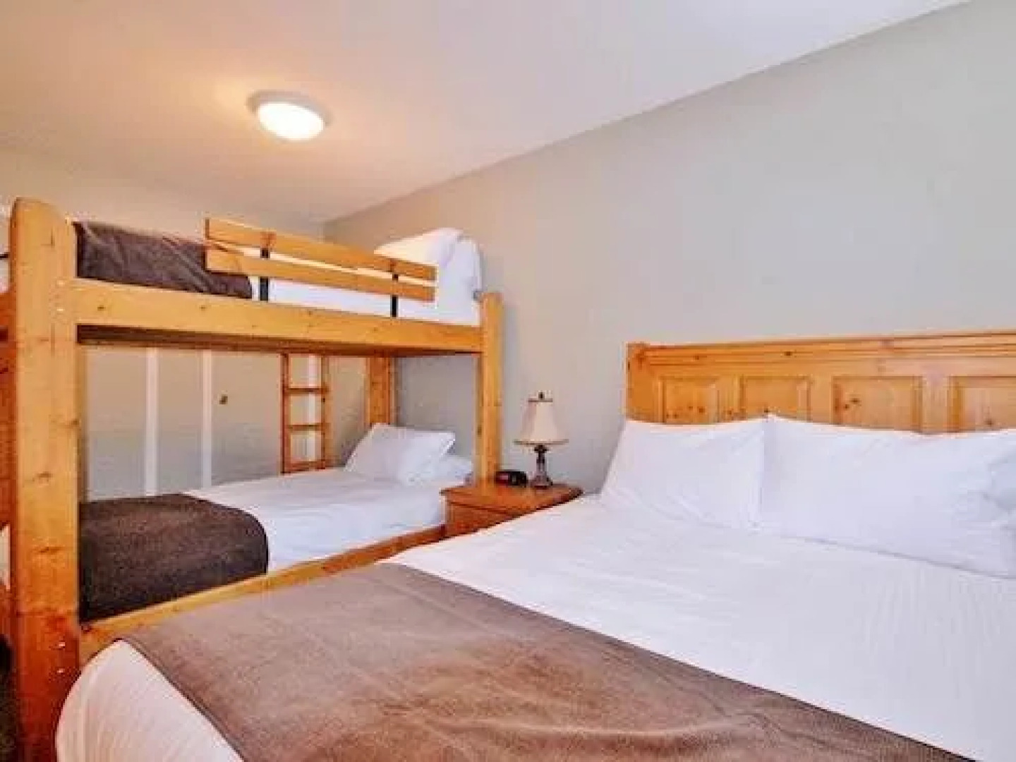 Timberline Lodge - Silver