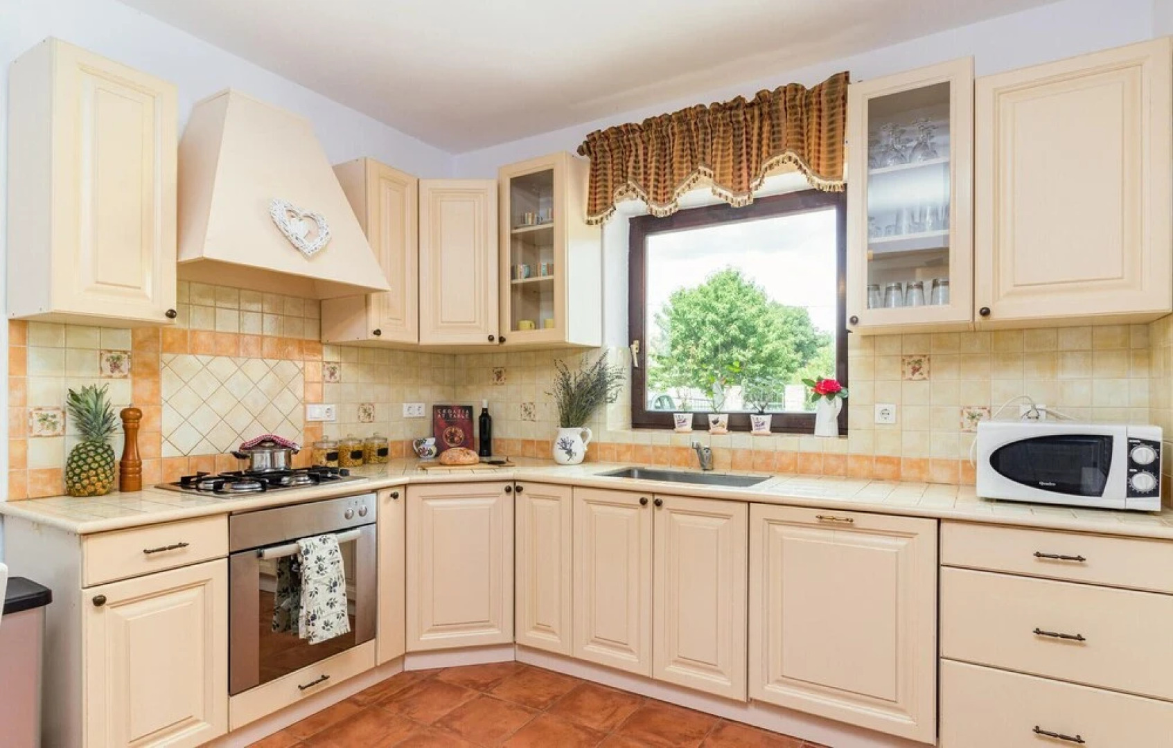 Awesome Home in Pula With Wifi and 4 Bedrooms