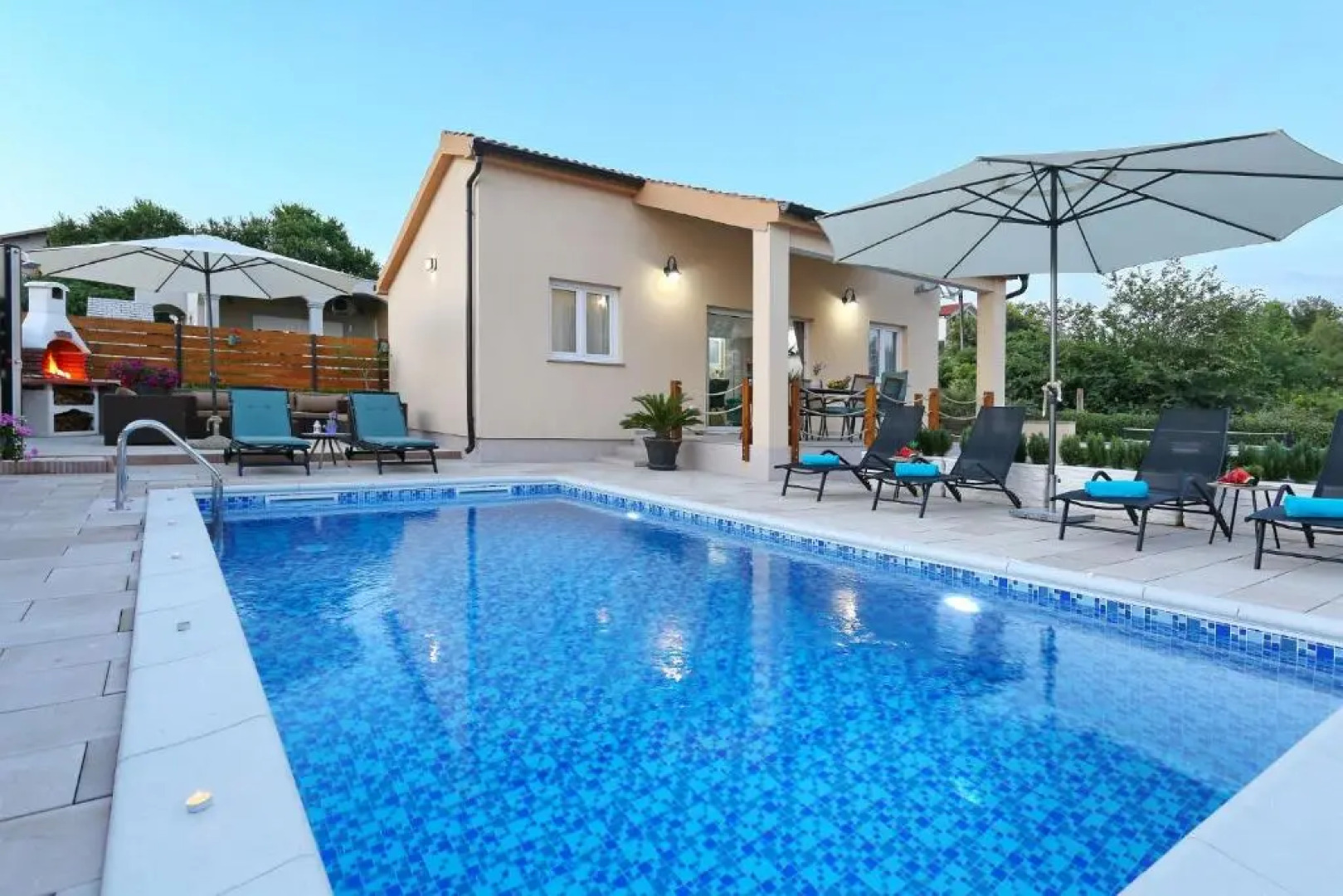 Punta Garden Pool House