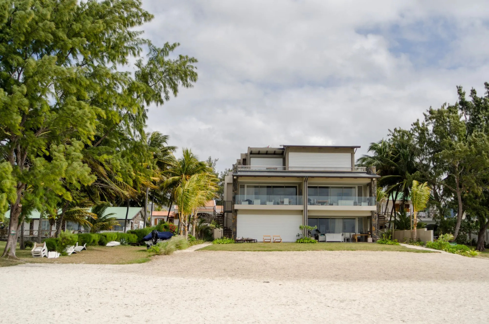 Summer Breeze by Dream Escapes