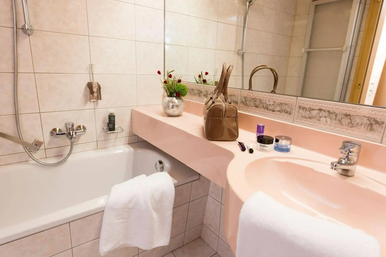 Der Löwe - LEBE FREI