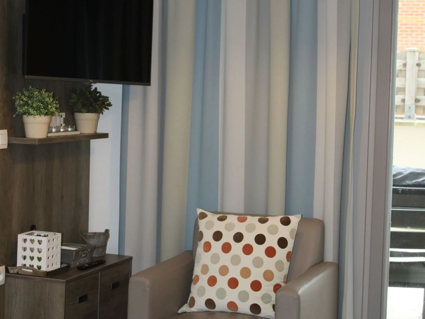 Modern apartment in Bray-Dunes with terrace