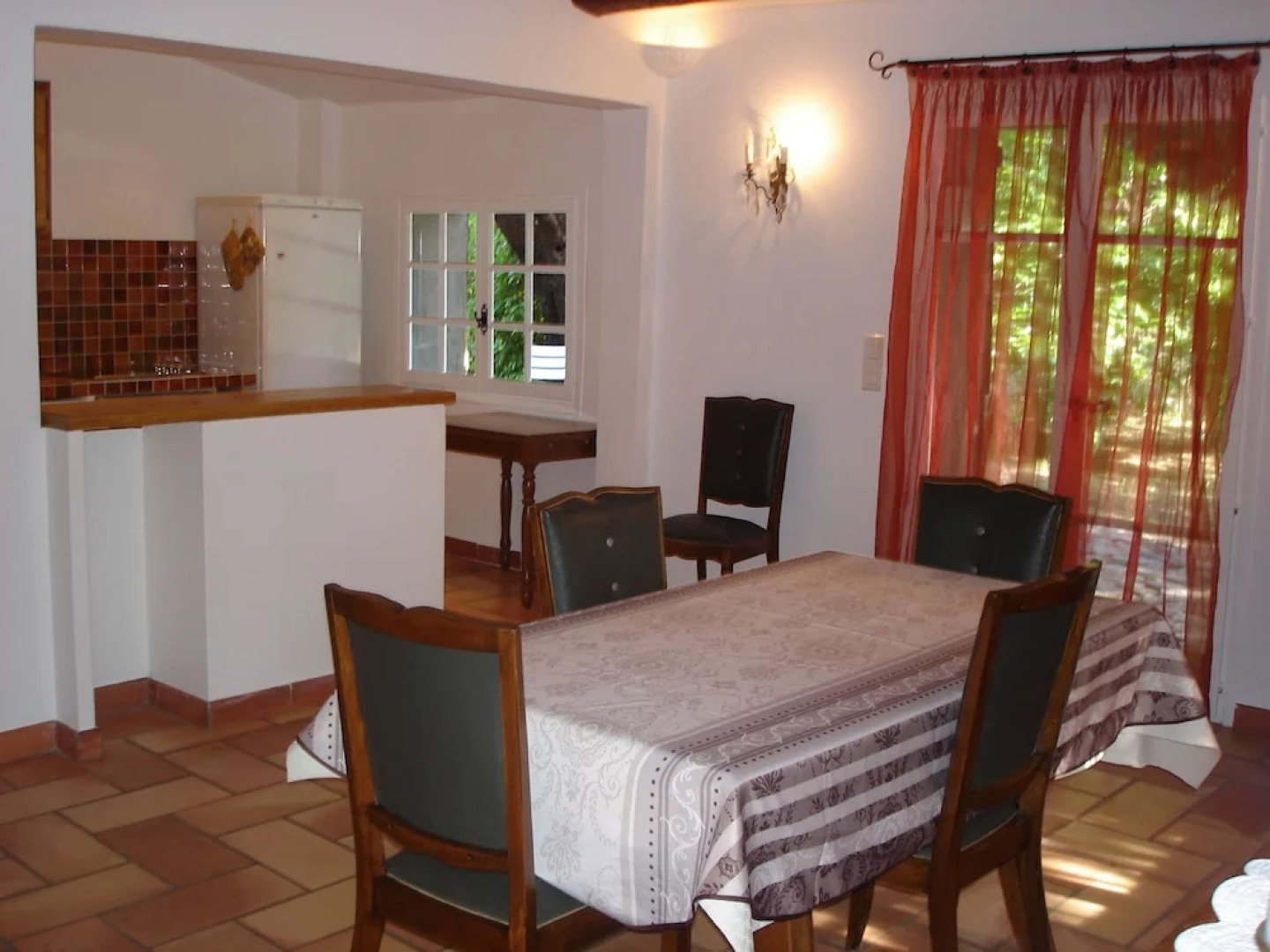 Rural House With Private Pool, at Only 3 km From the Lively Town of Draguignan