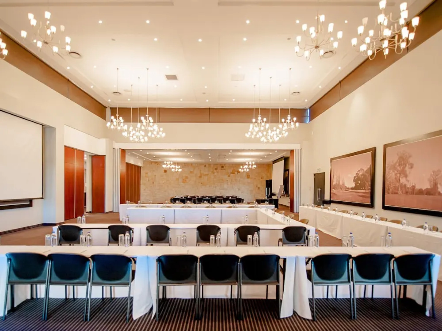 The Fairway Hotel, Spa & Golf Resort