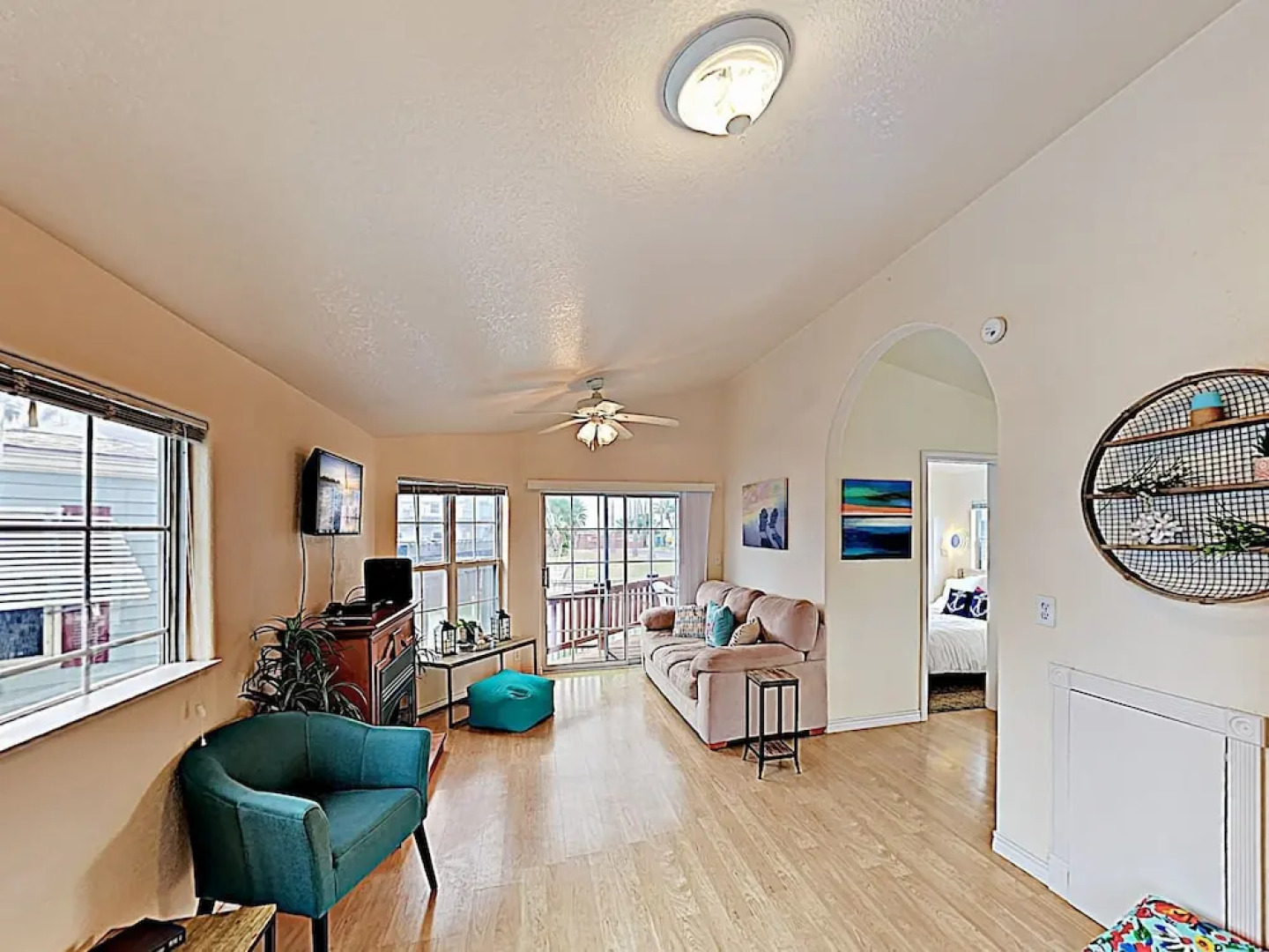 819 Port Isabel - 2 Br Cottage