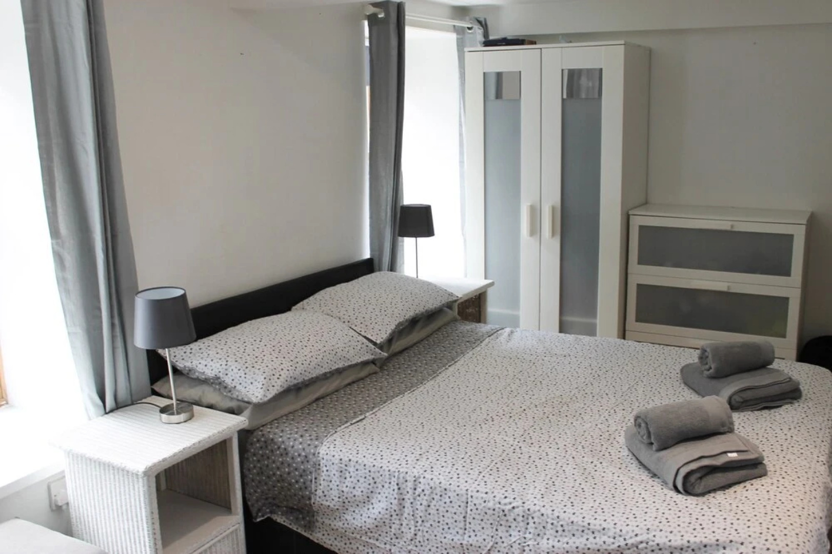 Brackendale Luxury Townhouse, hot Tub,sauna, Games