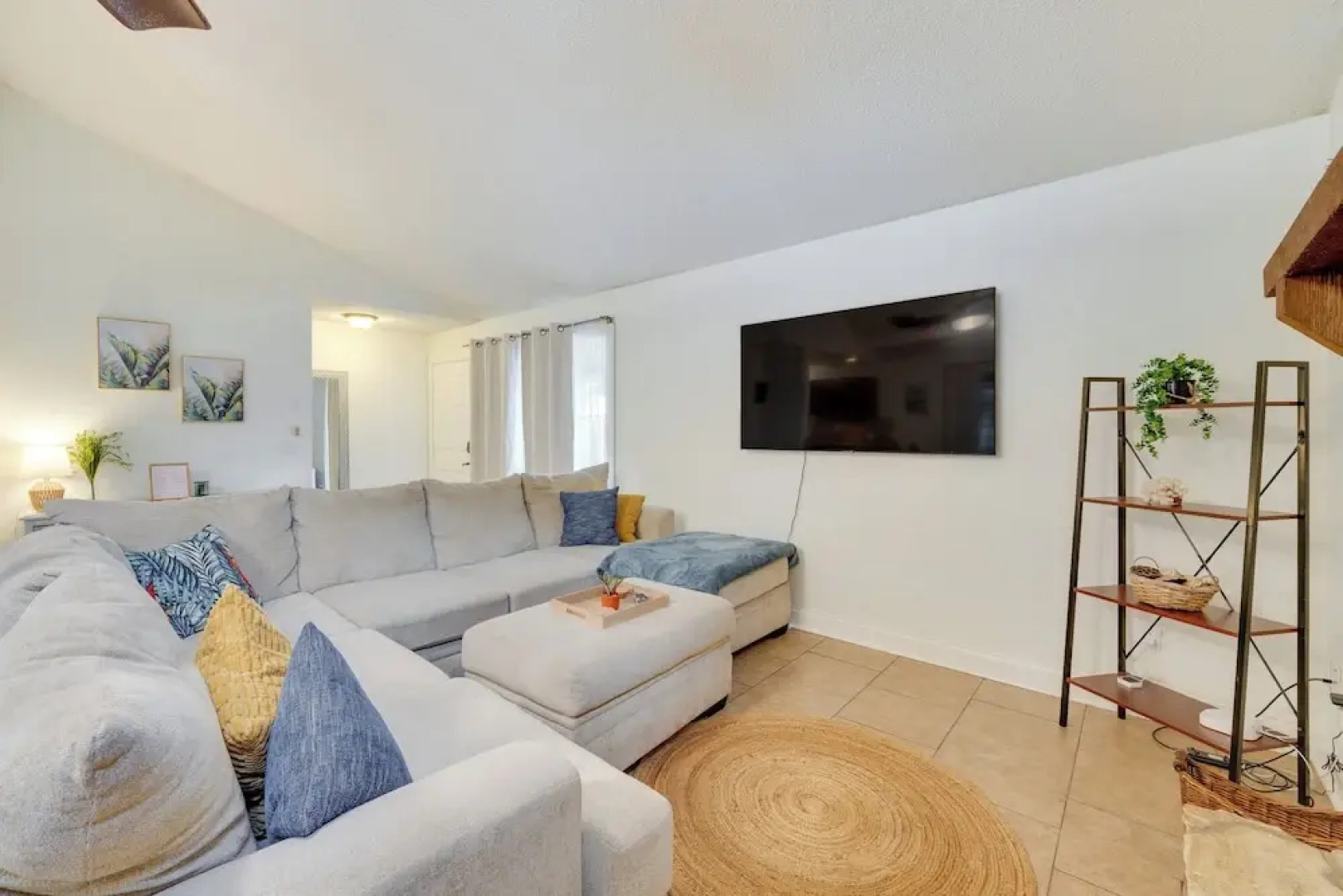 Winter Haven Retreat w/ Private Pool!