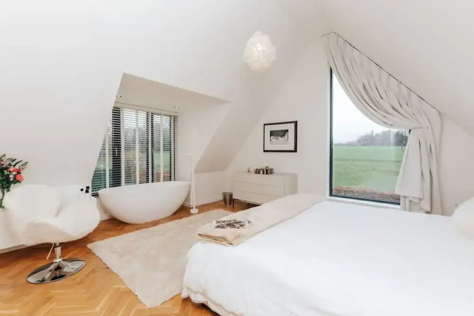 Wisteria House in Buckinghamshire