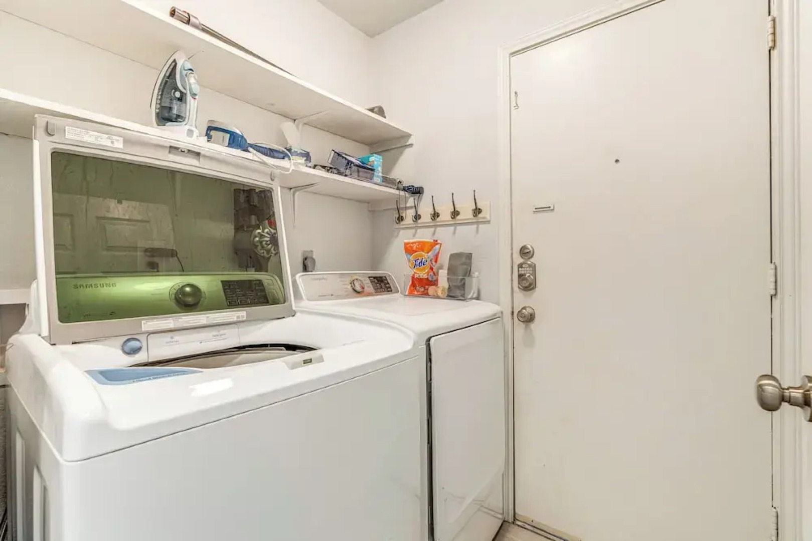 Modern Cedar Park Home: 20 Mi to Downtown Austin!