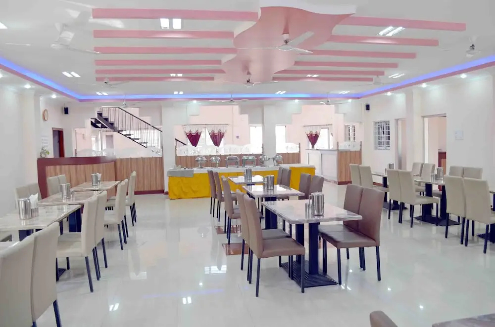 KSTDC Hotel Mayura Chalukya Badami