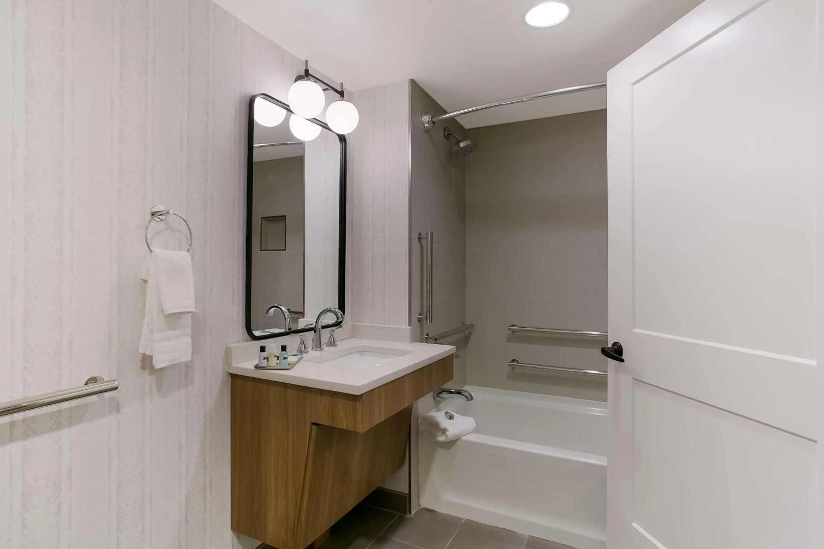 Best Western Premier The Central Hotel & Conference Center