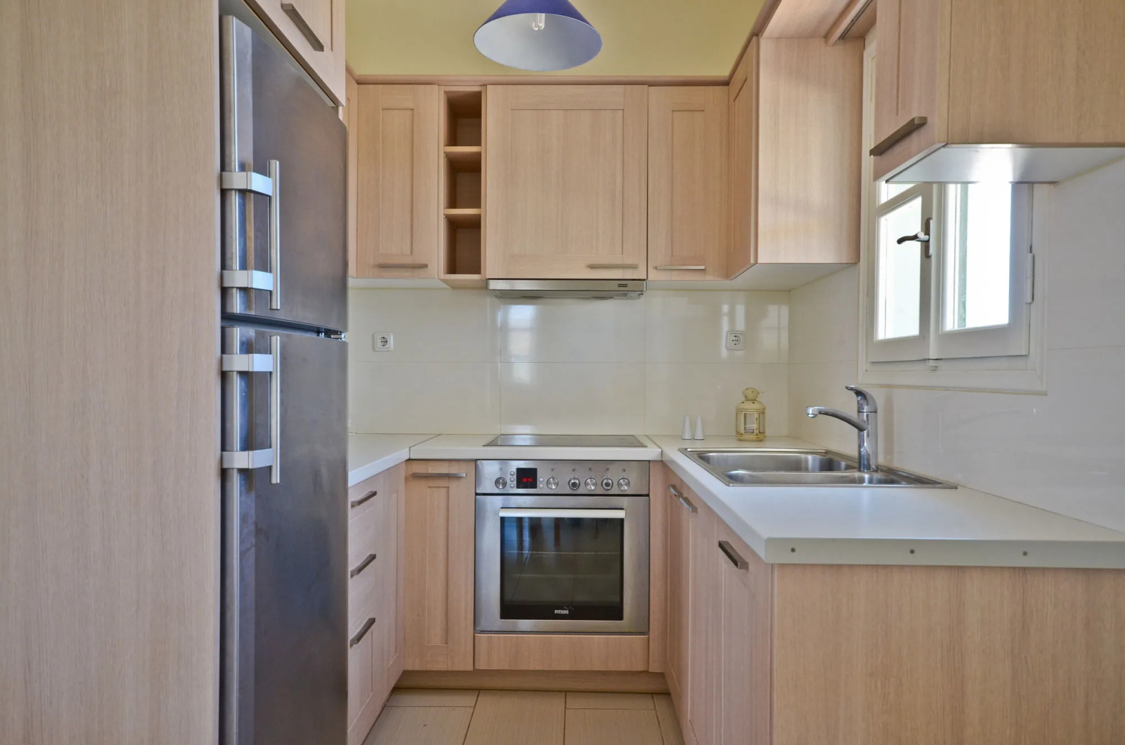 Ydreos Studios & Apartments