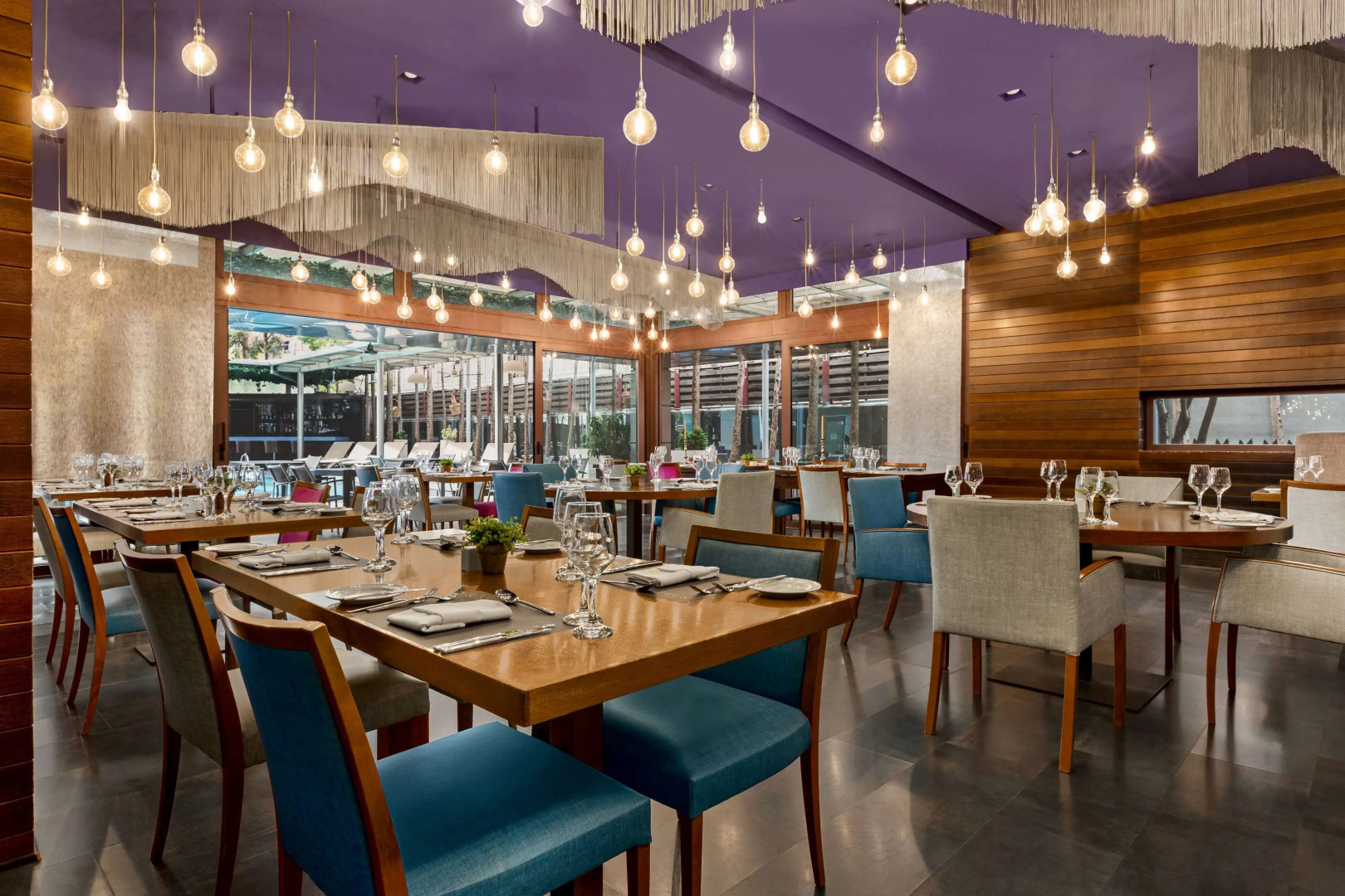 Отель Zeus Thessaloniki Lazart