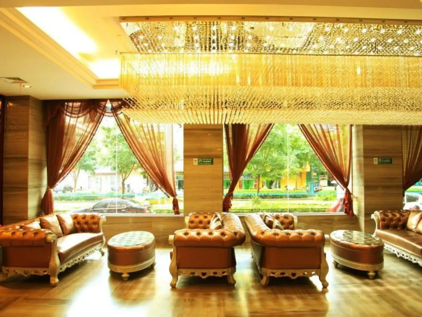 GreenTree (Wuwei Leitai Scenic Area)