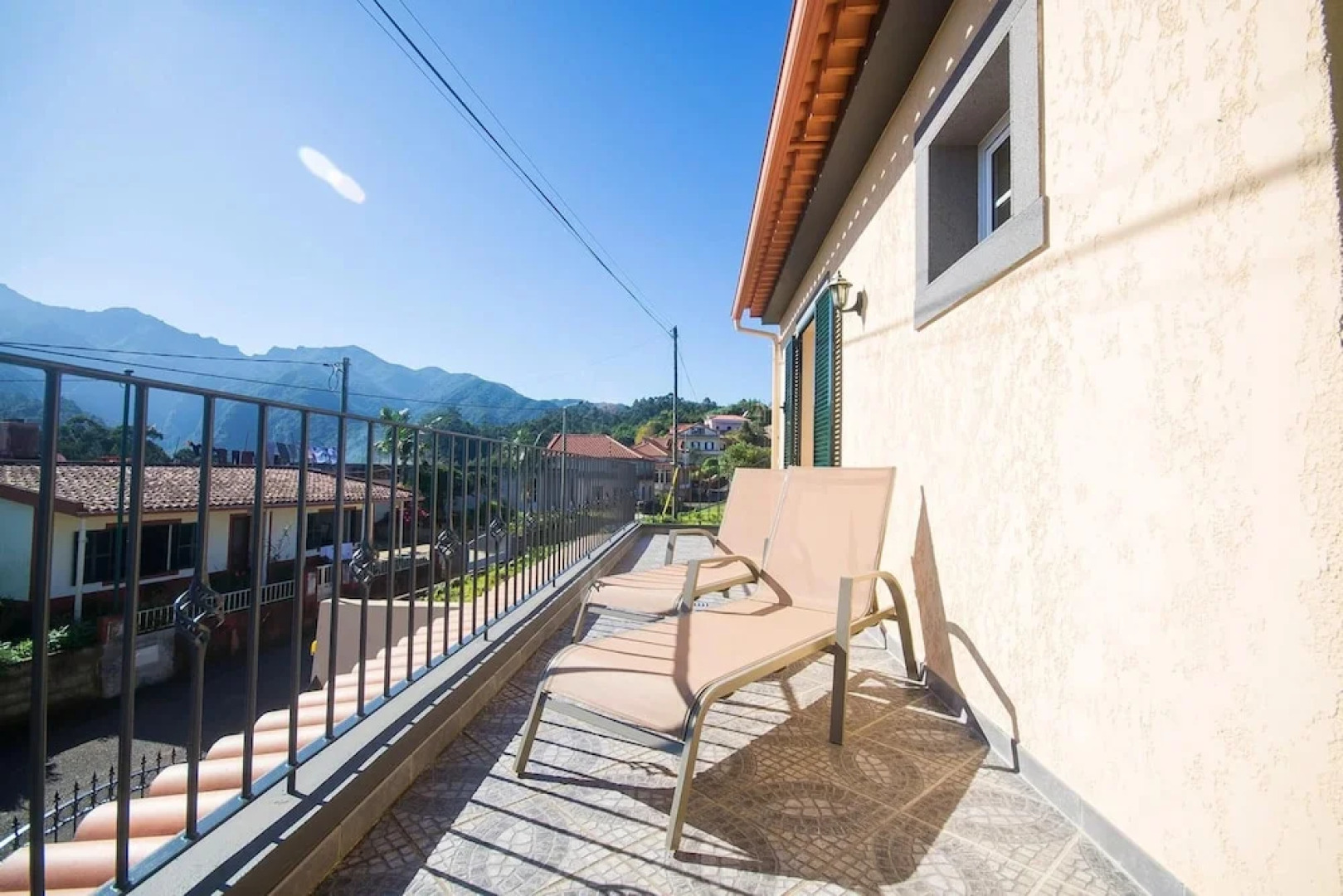 House With 4 Bedrooms in São Jorge, With Wonderful sea View, Enclosed Garden and Wifi