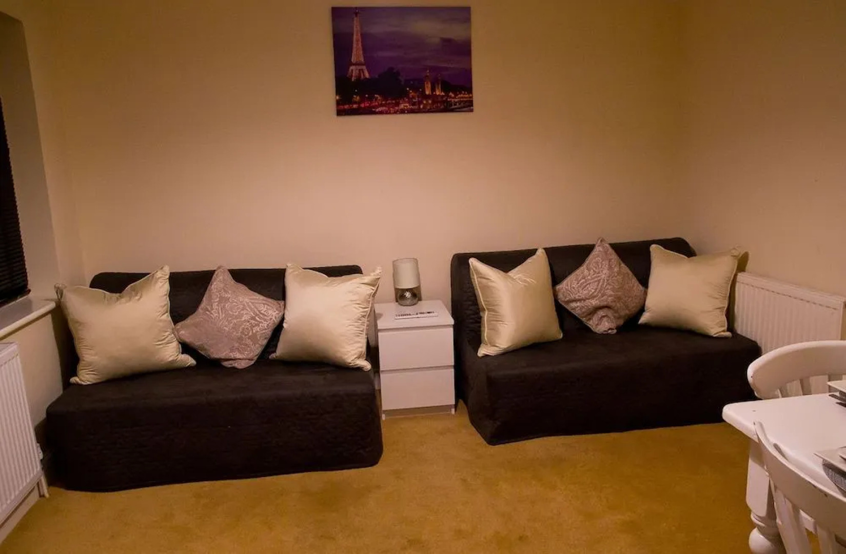 Icon Hutton Apartment