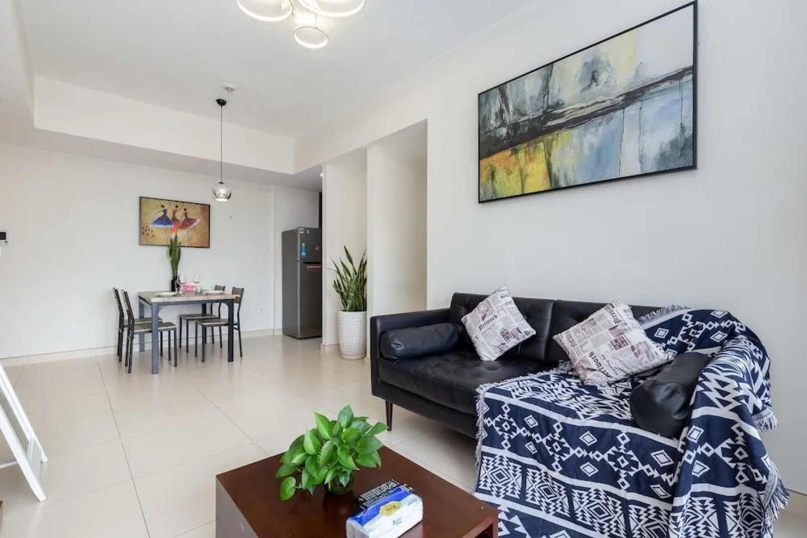 Ellie Apartment & Hotel Sai Gon