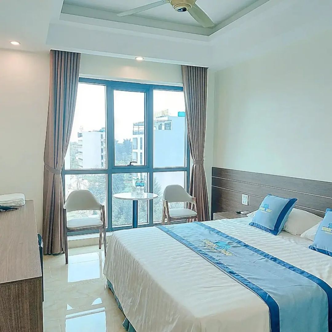 Tuan Dat Luxury Hotel FLC