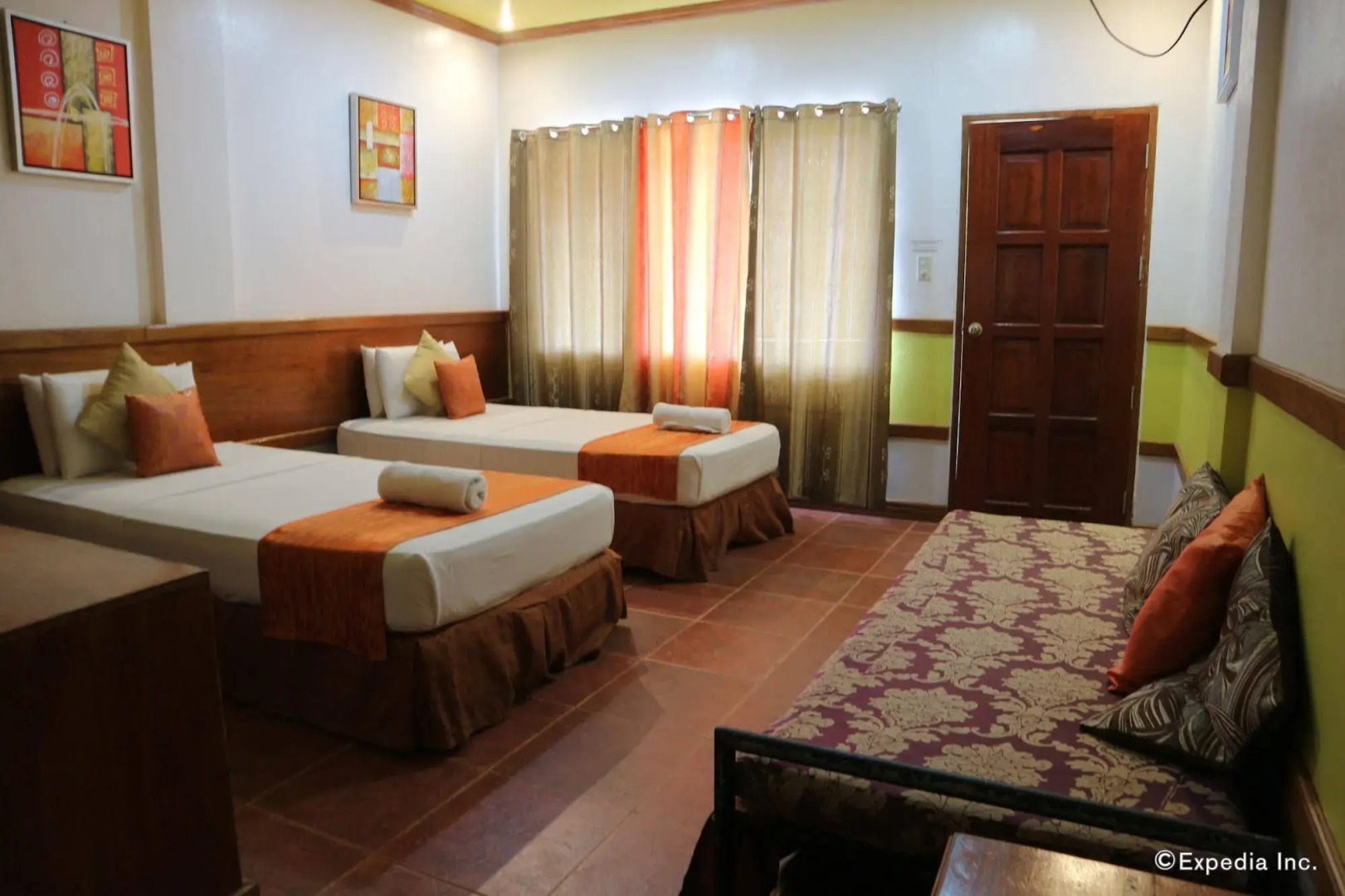 Villa Manuel Tourist Inn