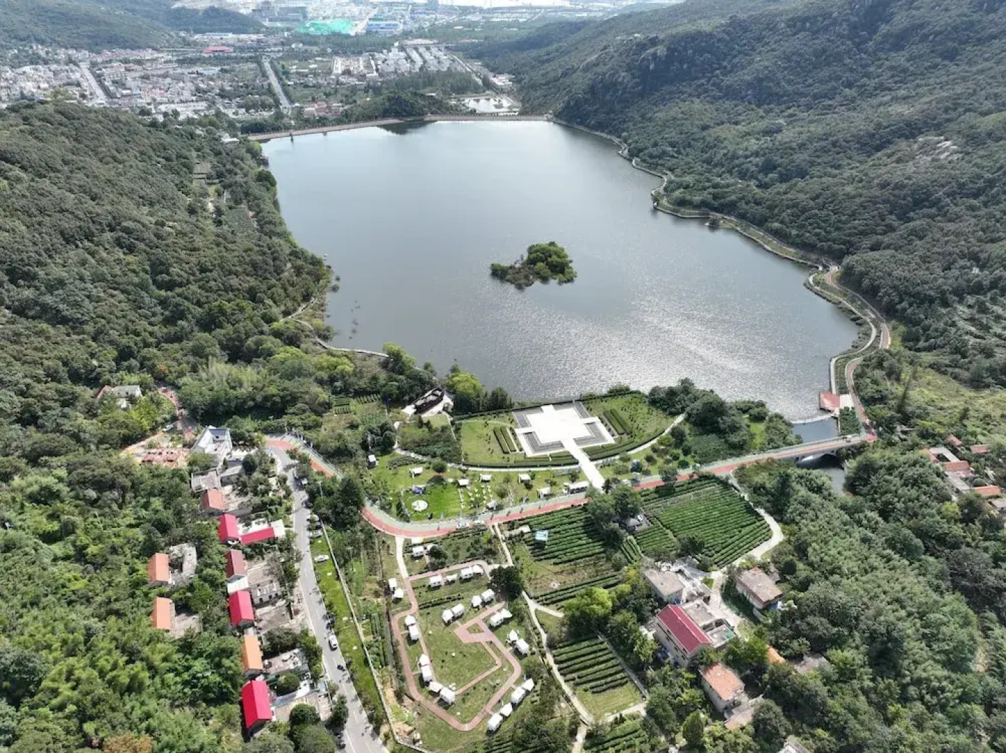 Voco Lianyungang Star Of Haizhoubay by IHG