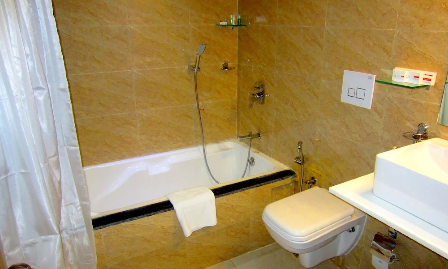 Le Tokyo Resort Dasada