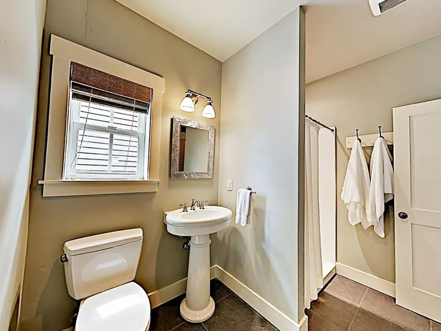 New Listing! Riverfront Dream - Walk To Beach! 6 Bedroom Home