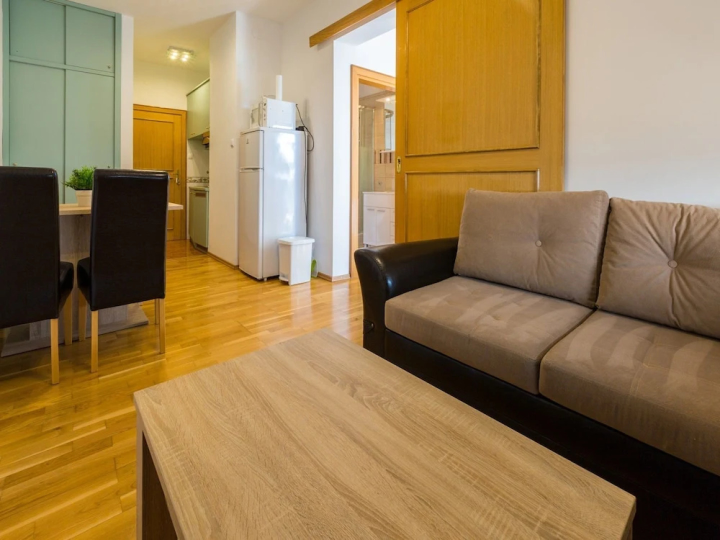 Apartment Pericic Zuti