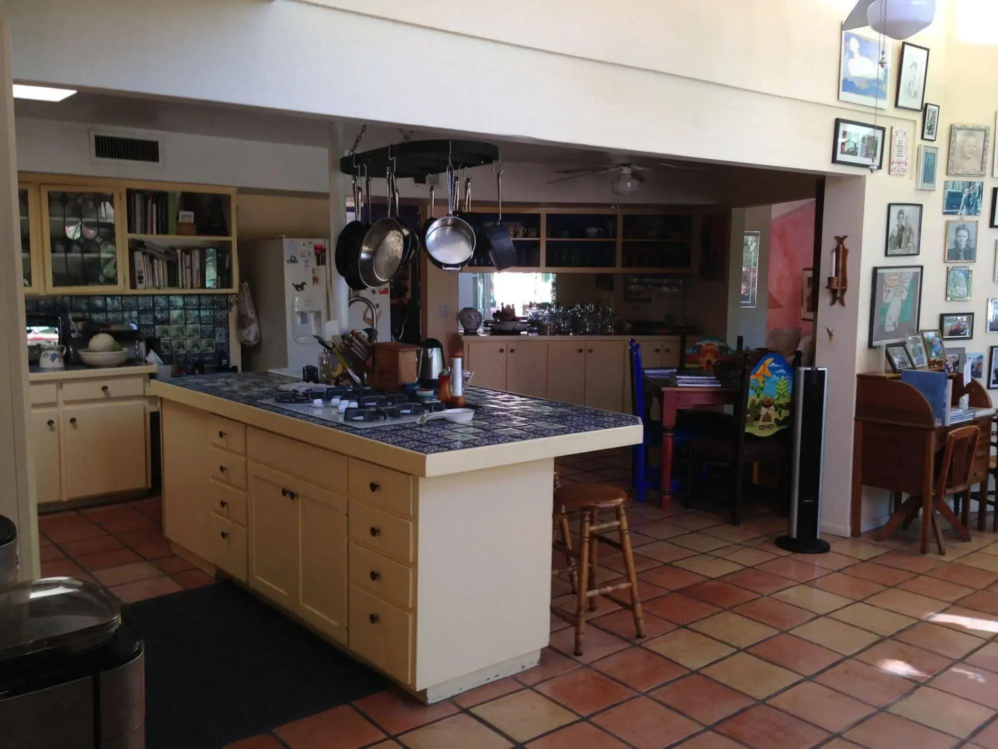 Azure Gate Bed And Breakfast