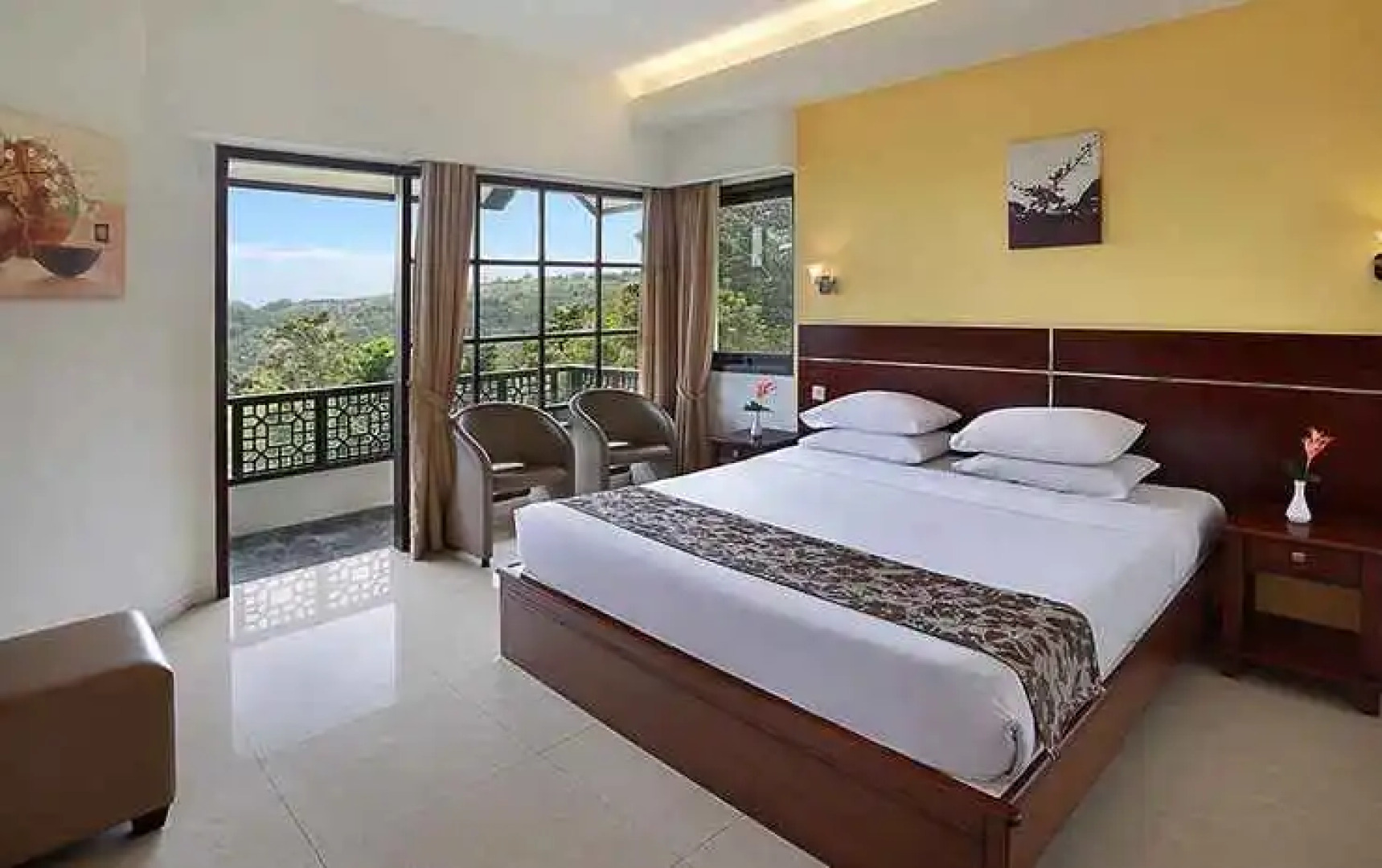 Gunung Geulis Cottages managed by Royal Tulip