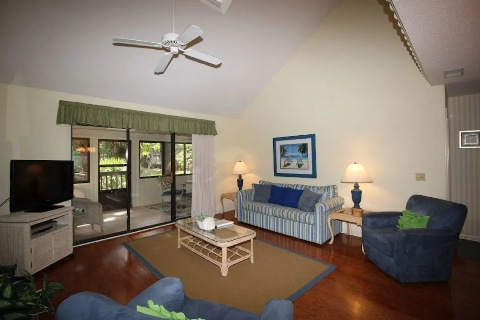 3410 Carolina Place 3 Br villa by RedAwning