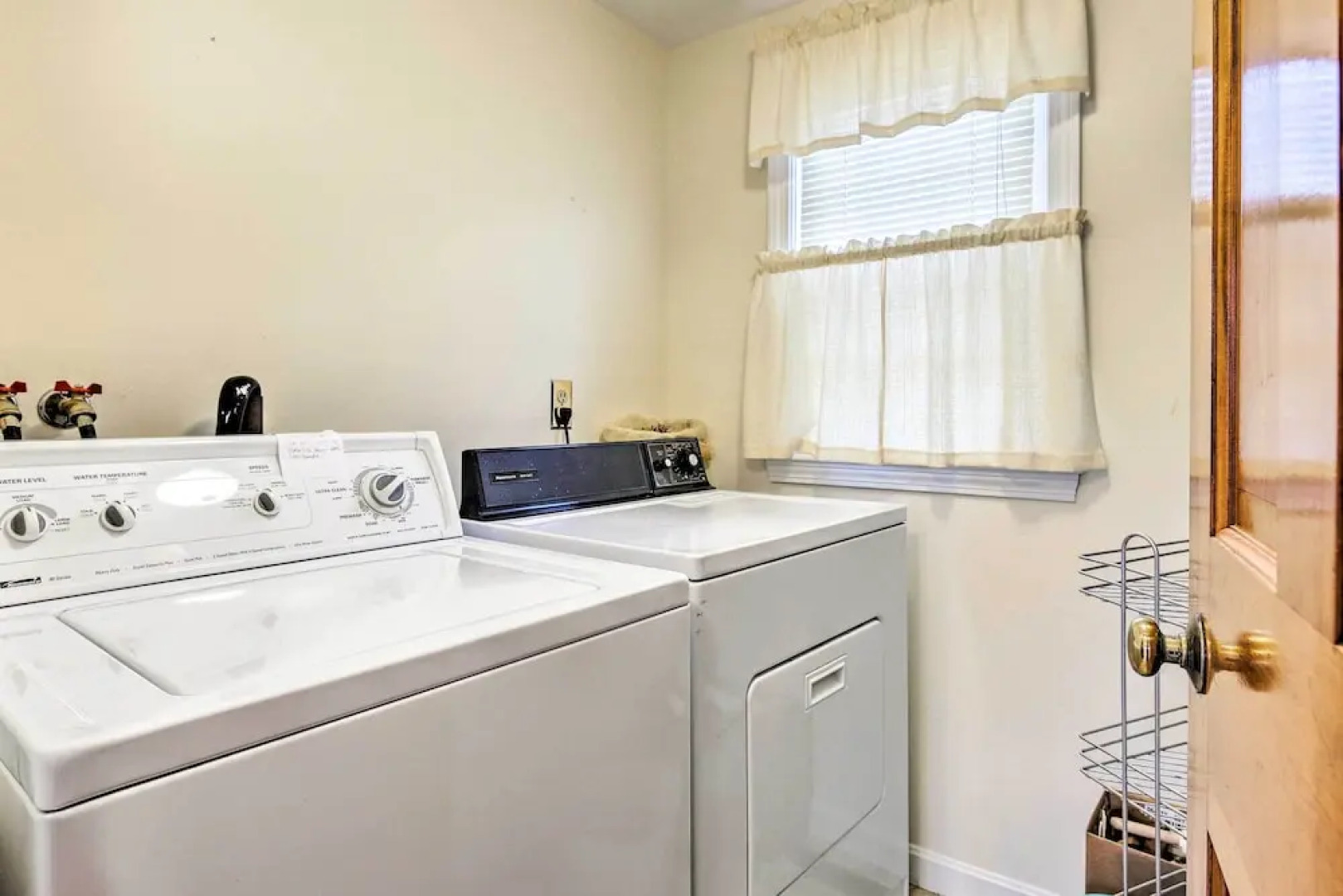 2 Mi to Shore: Home w/ BBQ & Beach Gear in Mashpee