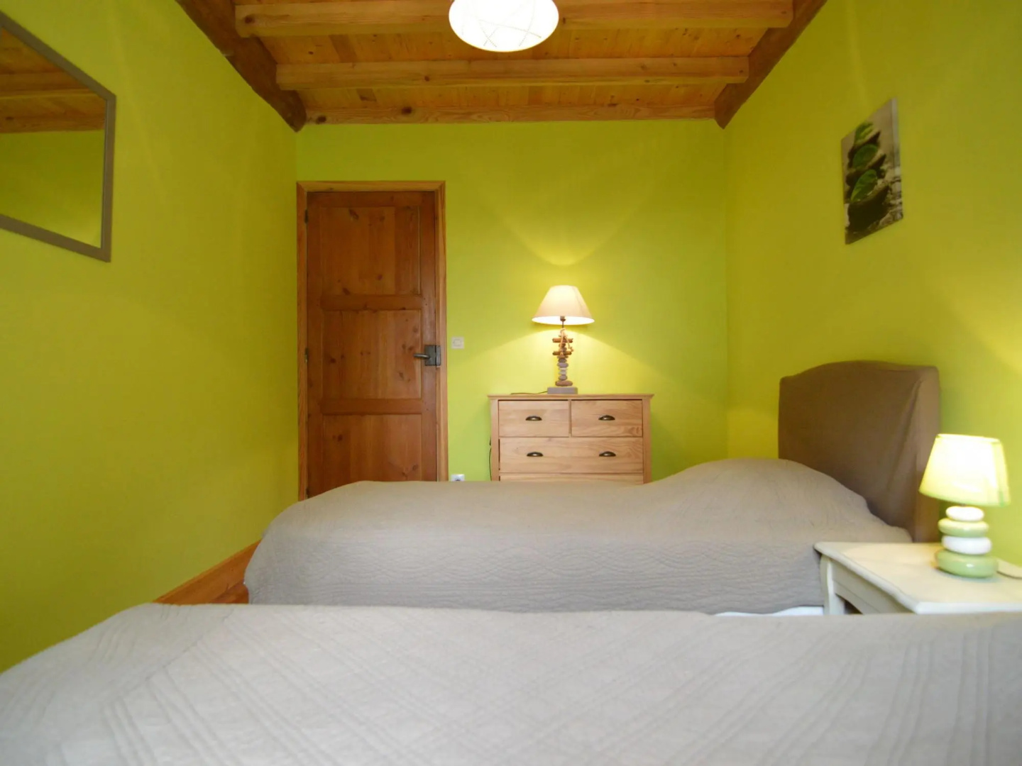 Middle House Listed as Historic Building Near Montreuil
