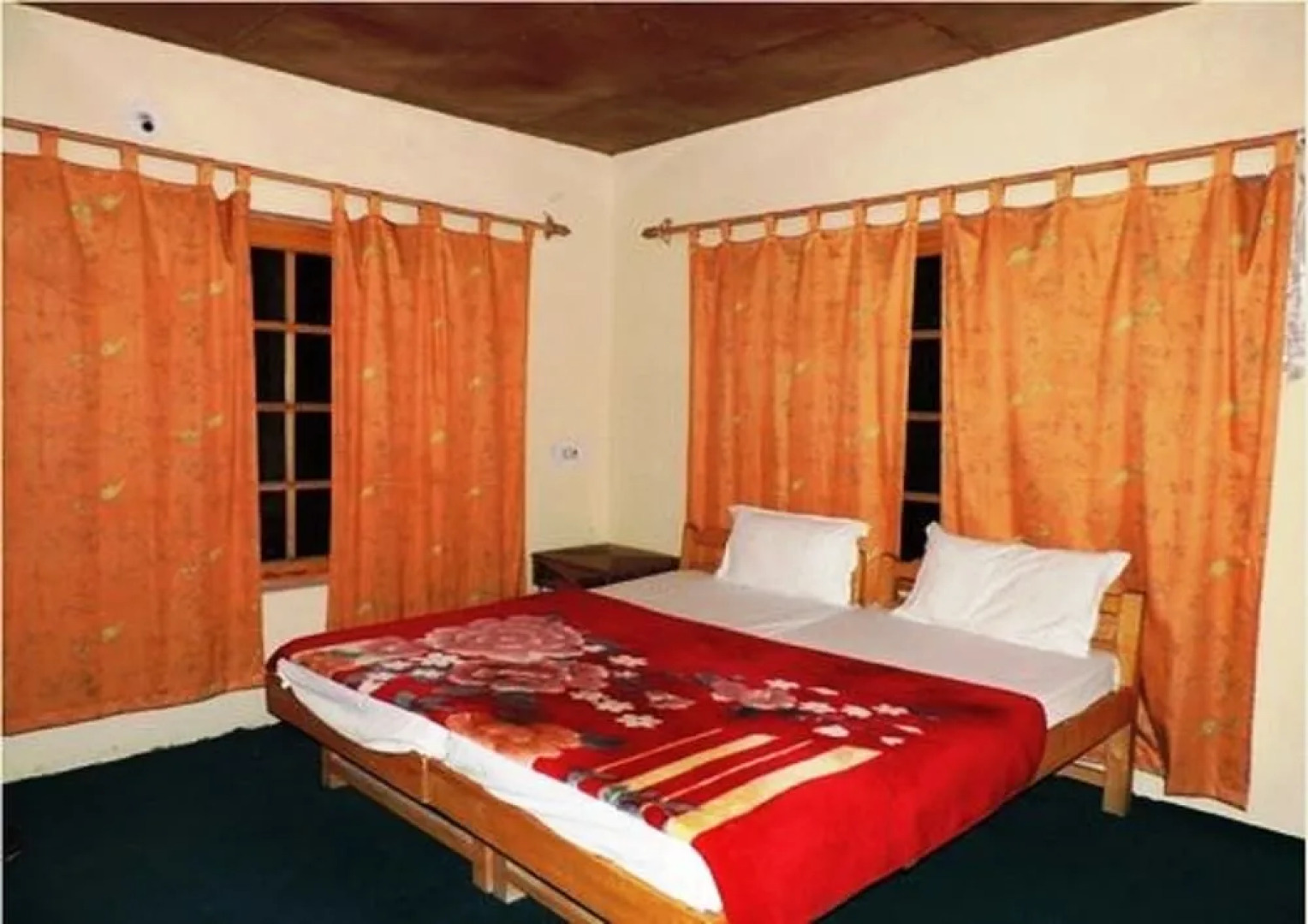 A O Guest House & Home Stay