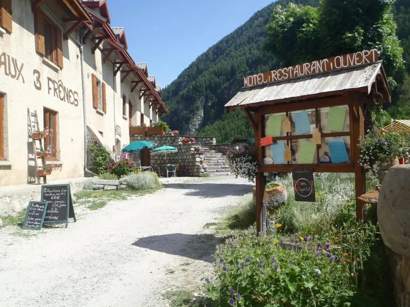 Auberge Aux 3 Frenes