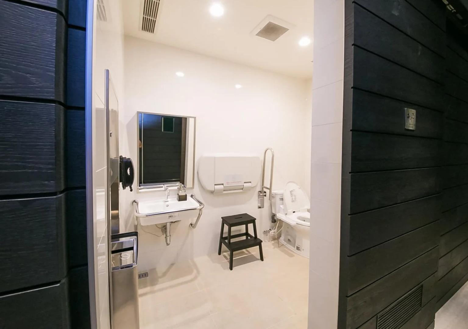 Golden Tulip Glory Fine Hotel