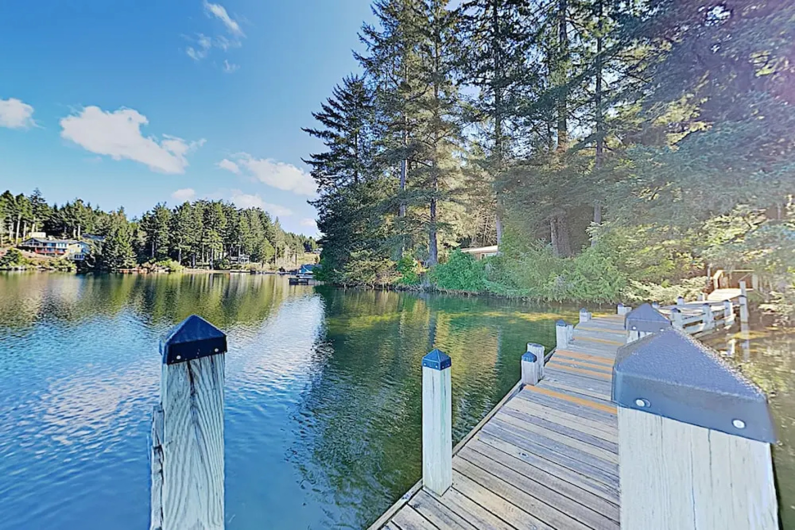 New Listing! Martys Lakehouse W/ Boat Dock 3 Bedroom Home