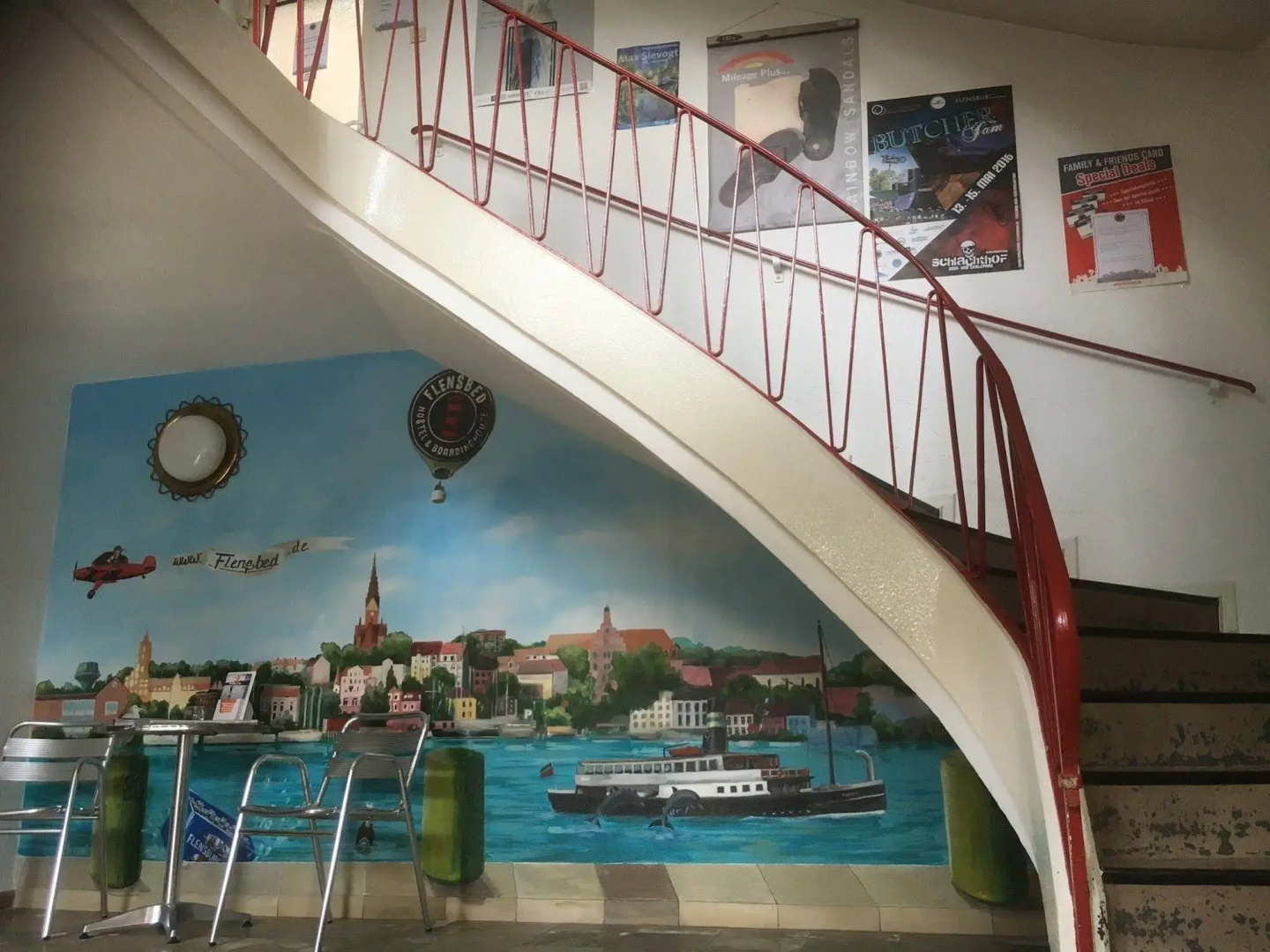 Flensbed Hotel & Hostel