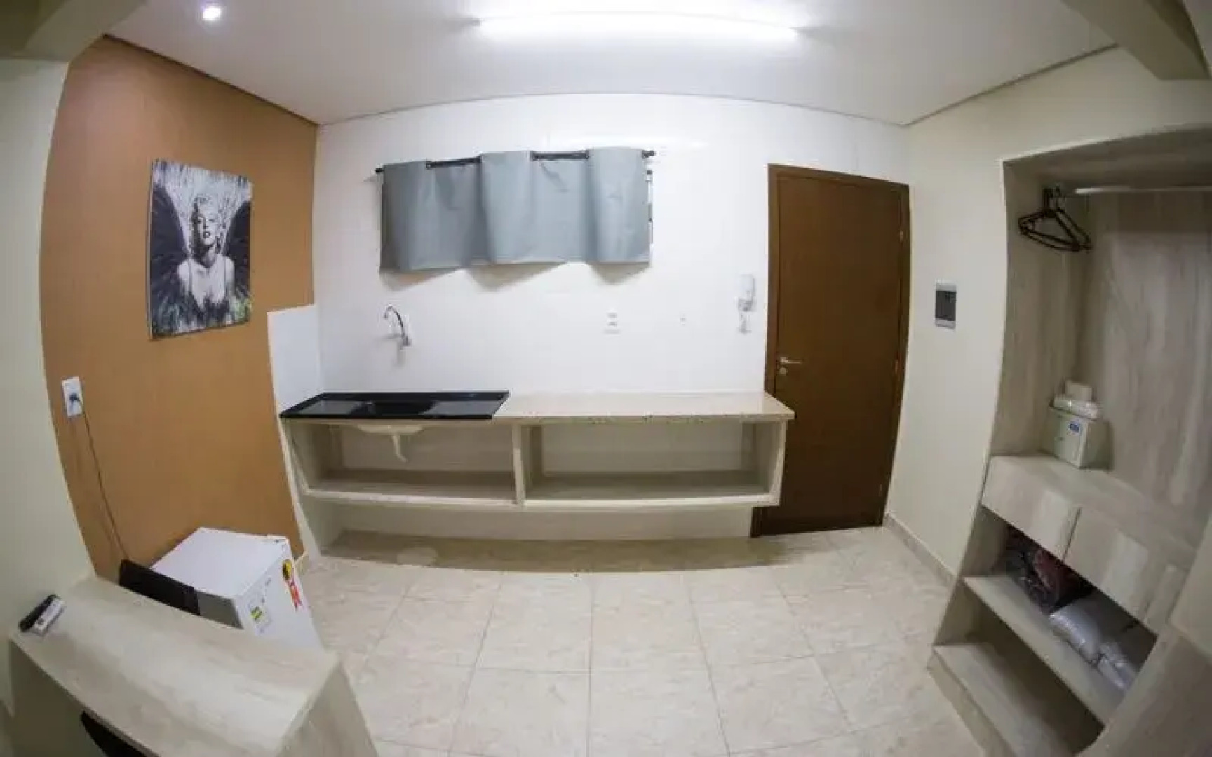 Solare Suites American