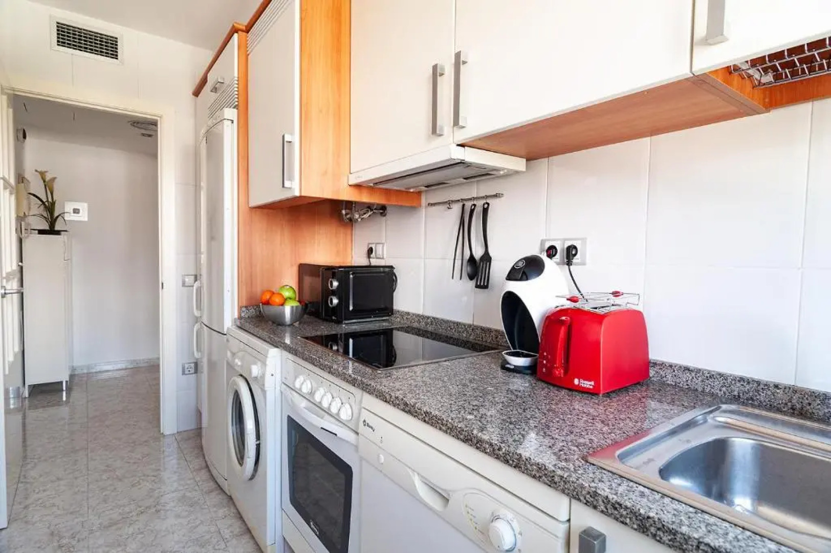 Beach & Pool Sant Salvador - 150m from sea