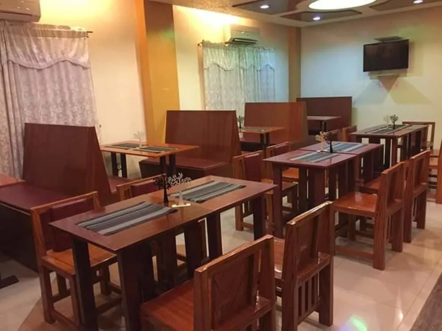 Amari Hotel and Restaurant