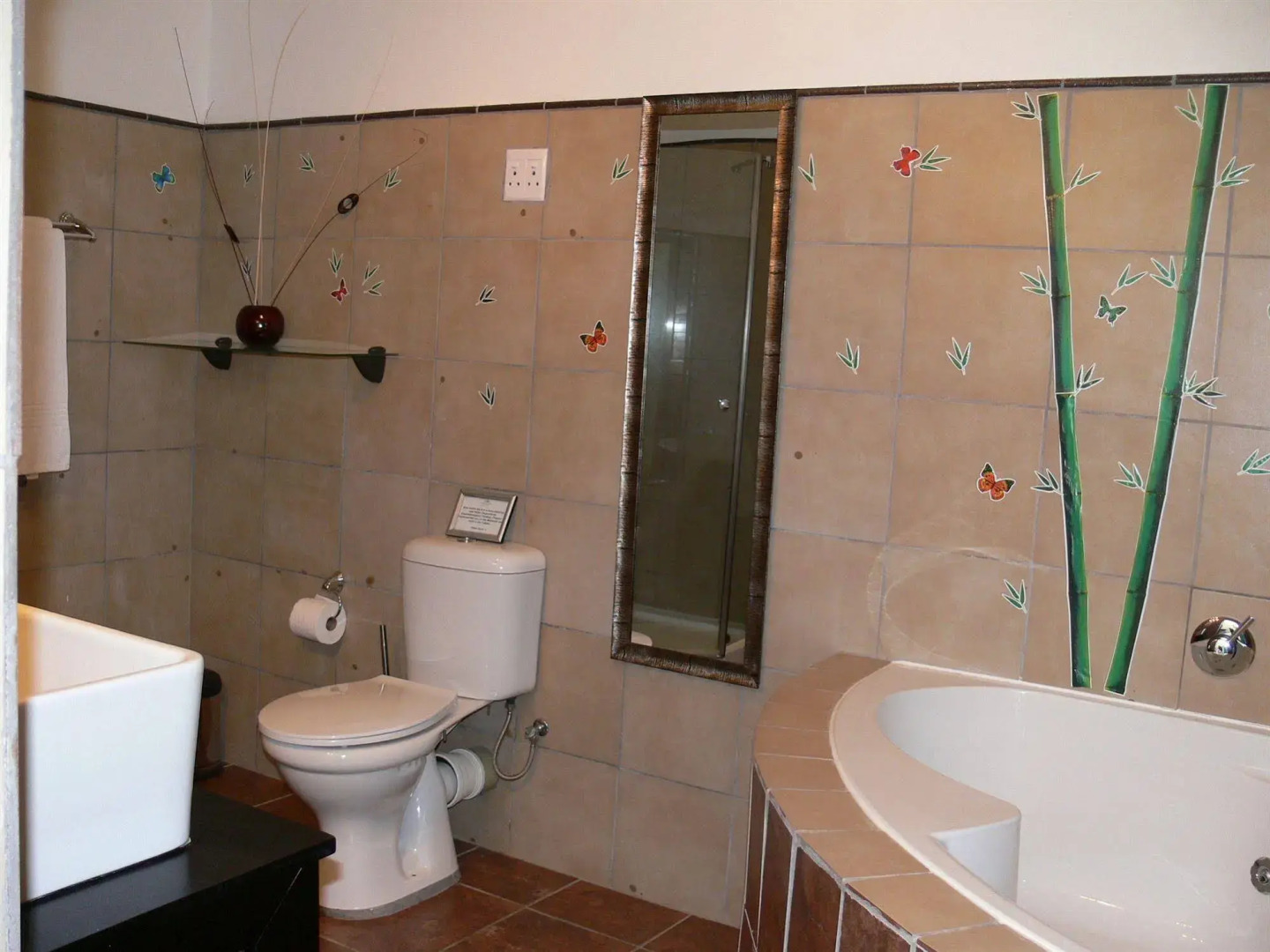 Orange Ville Guesthouse