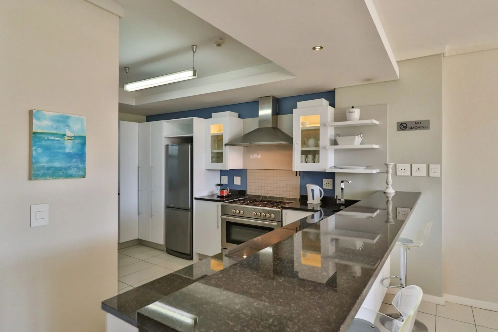 Отель Whale Coast All-Suite-Hotel