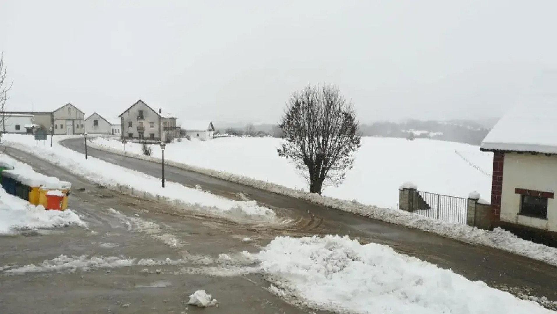 Pirinargi Apartamento