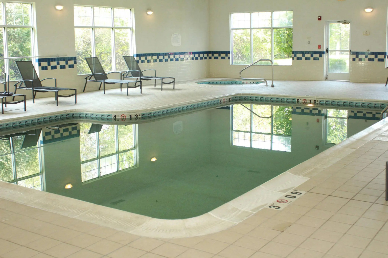 Fairfield Inn & Suites by Marriott Fairmont